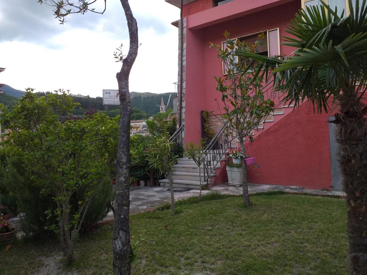 Bed & Breakfast La Rosa Rossa Cagli Luaran gambar