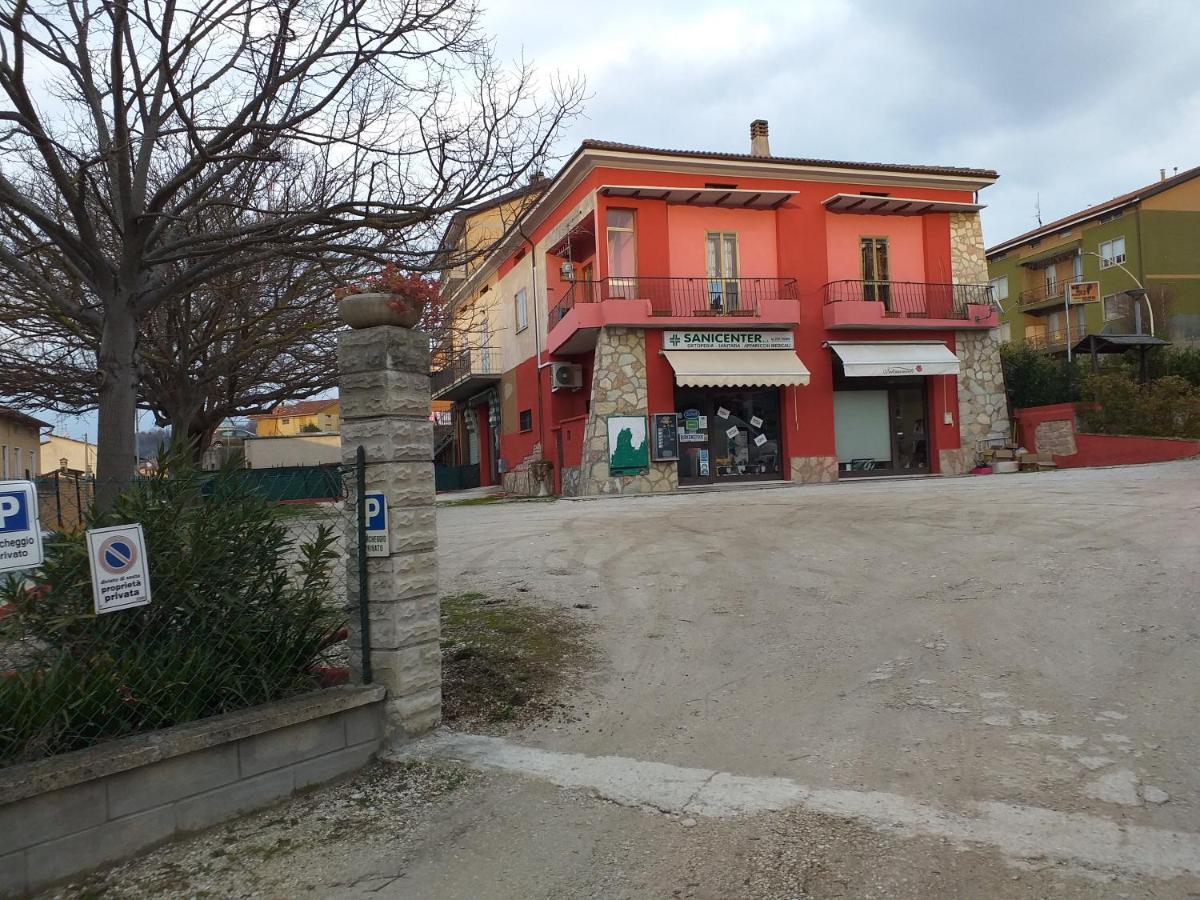 Bed & Breakfast La Rosa Rossa Cagli Luaran gambar